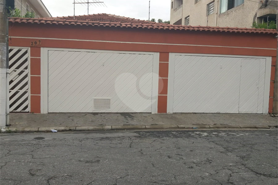 Sobrado à venda ou para alugar com 4 quartos, sendo 1 suíte,  em Santana, São Paulo, SP