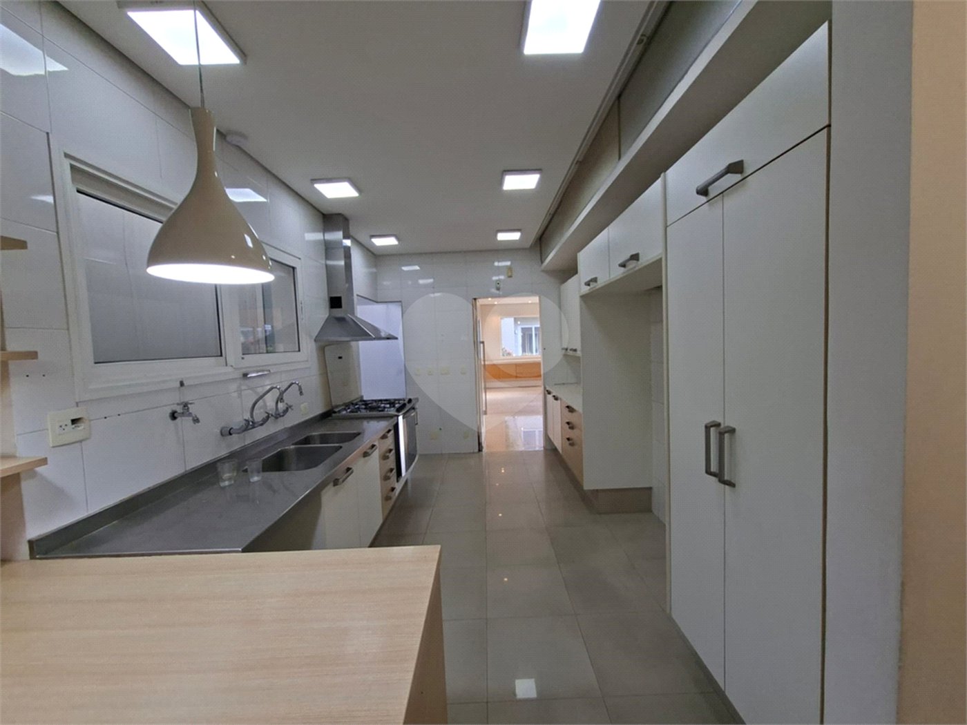 Casa à venda com 2 quartos, sendo 1 suíte, em Planalto Paulista, São Paulo, SP