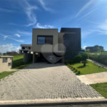 Casa à venda com 3 suítes no condomínio Alphaville Castelo, Itu - SP