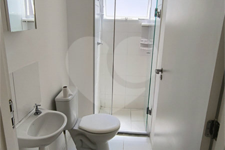 Apartamento à venda com 2 quartos em Jardim do Lago, São Paulo, SP
