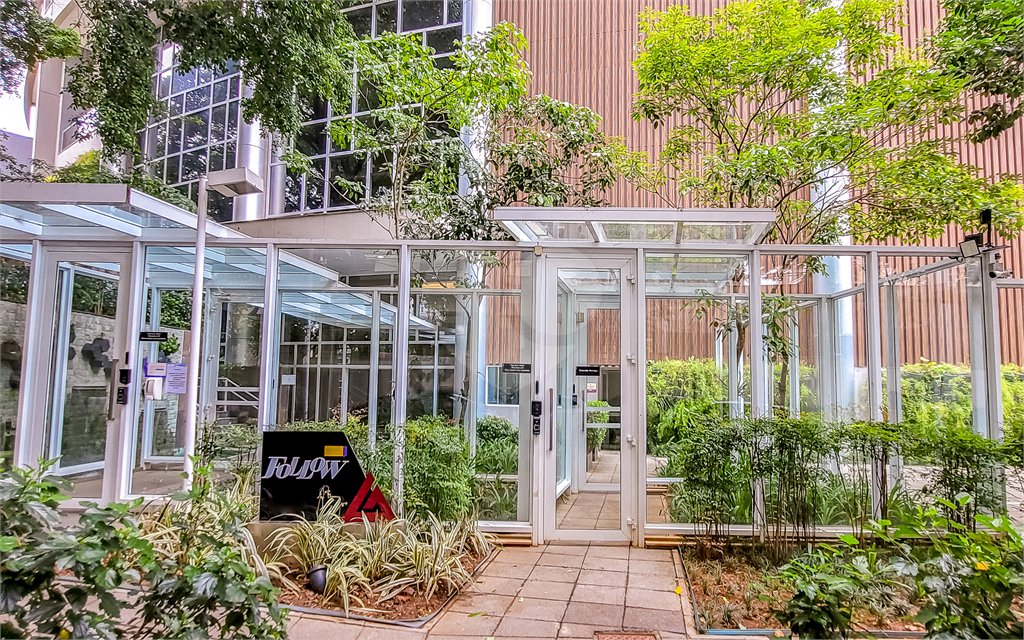 Apartamento à venda ou para alugar com 1 quarto em Vila Gertrudes, São Paulo, SP