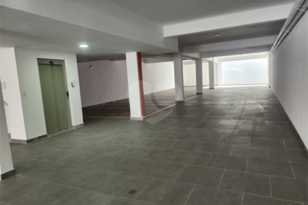 Cobertura à venda com 3 quartos, sendo 1 suíte,  em Vila Assunção, Santo André, SP