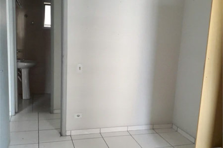 Apartamento à venda com 3 quartos em Vila Suzana, São Paulo, SP
