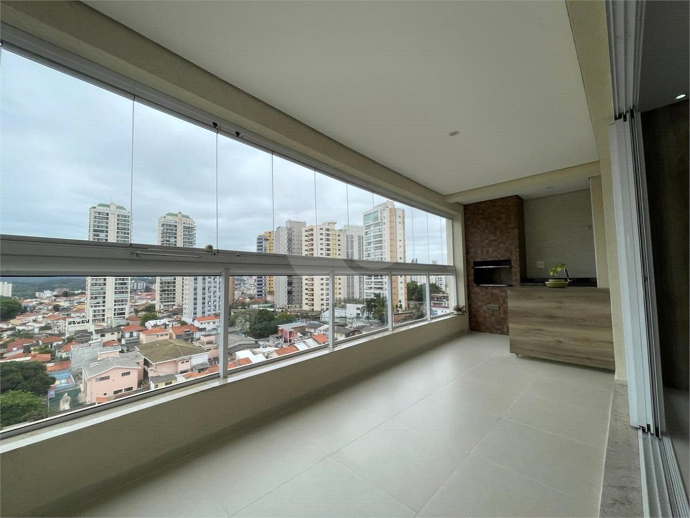 Apartamento à venda com 3 suítes em Santana, São Paulo, SP