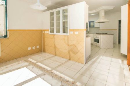 Casa à venda com 4 suítes no condomínio Jardim das Azaléias, São Paulo - SP