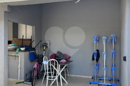 Casa à venda com 3 quartos, sendo 1 suíte,  em Parque Industrial, São José do Rio Preto, SP