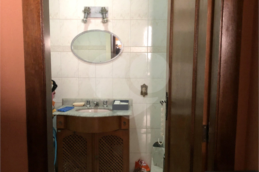 Sobrado à venda com 5 quartos em Santana, São Paulo, SP