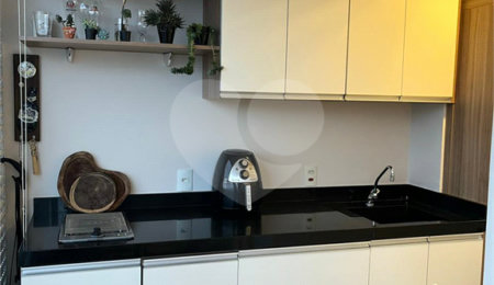 Apartamento à venda com 2 quartos, sendo 1 suíte, em Jardim Vazani, São Paulo, SP
