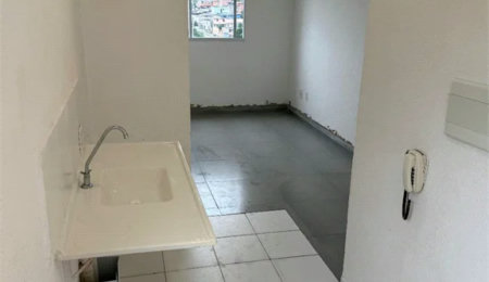 Casa à venda com 2 quartos em Jardim Petrópolis, Cotia, SP