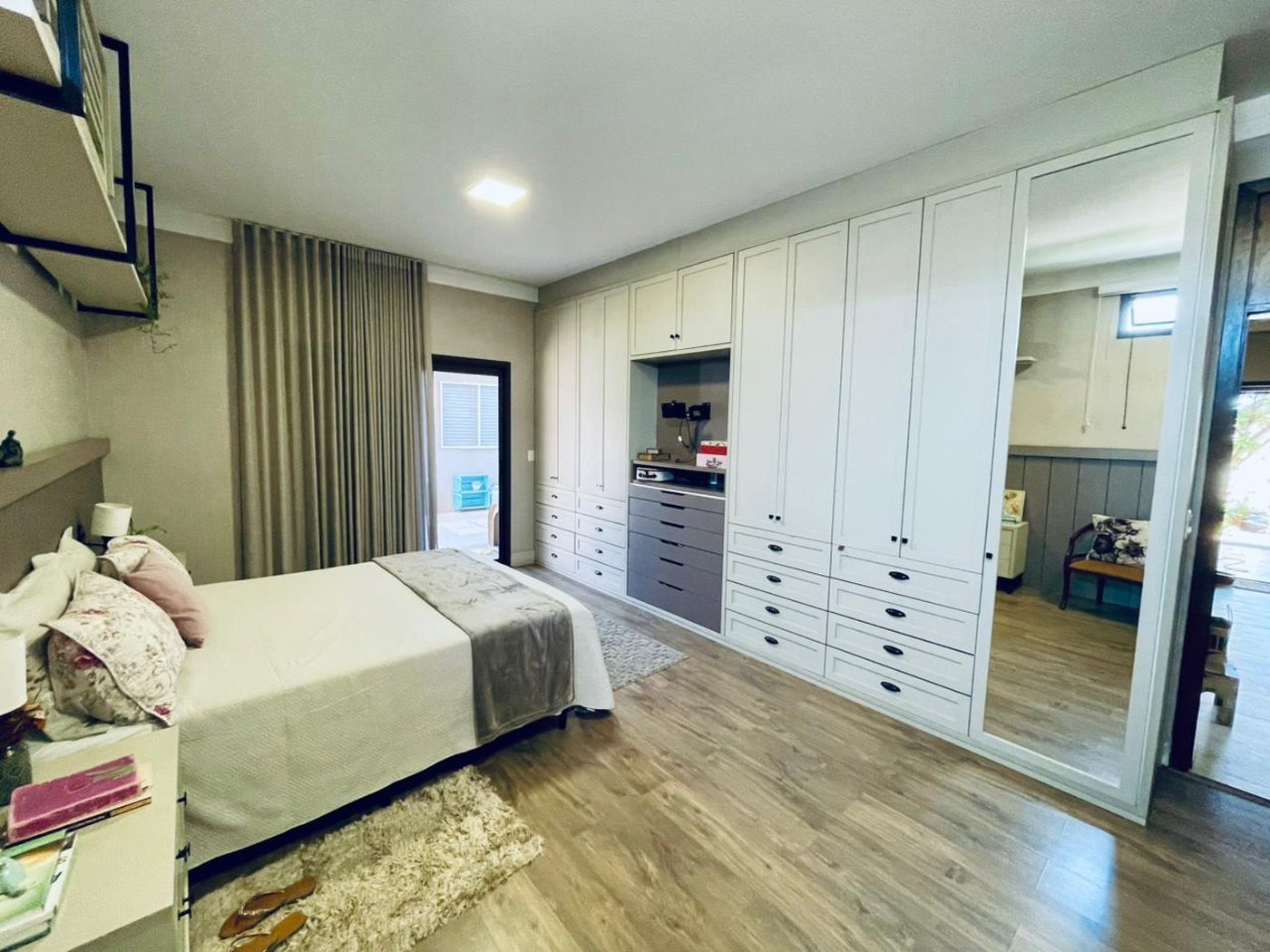 Casa à venda com 3 quartos, sendo 1 suíte, em Jardim Adelaide, Hortolândia, SP