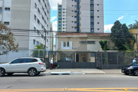 Sobrado à venda com 3 quartos em Vila Clementino, São Paulo, SP