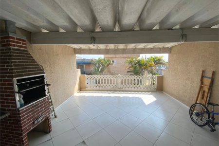 Sobrado à venda com 3 quartos, sendo 1 suíte, em Jardim Beatriz, Poá, SP