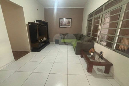 Casa Térrea à venda com 3 quartos em Campos Elíseos, Ribeirão Preto, SP