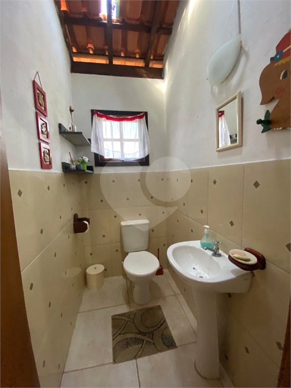 Chácara à venda com 4 quartos em Chácaras Copaco, Arujá, SP