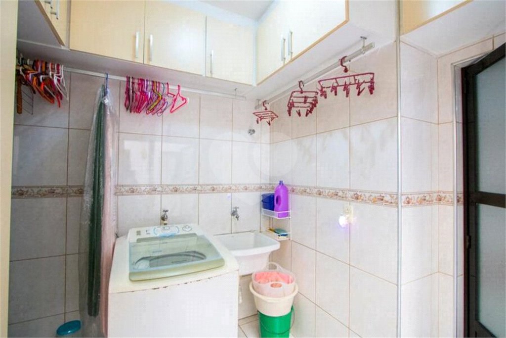 Apartamento à venda com 3 quartos, sendo 1 suíte, em Vila Assunção, Santo André, SP