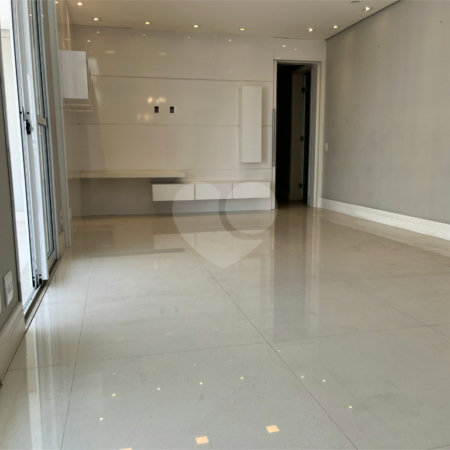 Apartamento à venda com 3 suítes em Mooca, São Paulo, SP
