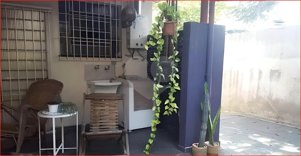 Casa à venda com 4 quartos, sendo 1 suíte, em Jardim Monte Kemel, São Paulo, SP