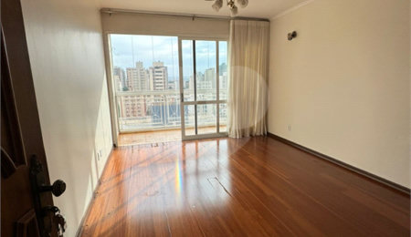 Casa à venda com 3 quartos, sendo 1 suíte,  no condomínio Edifício Crescencia Carolo Balbo, Ribeirão Preto - SP