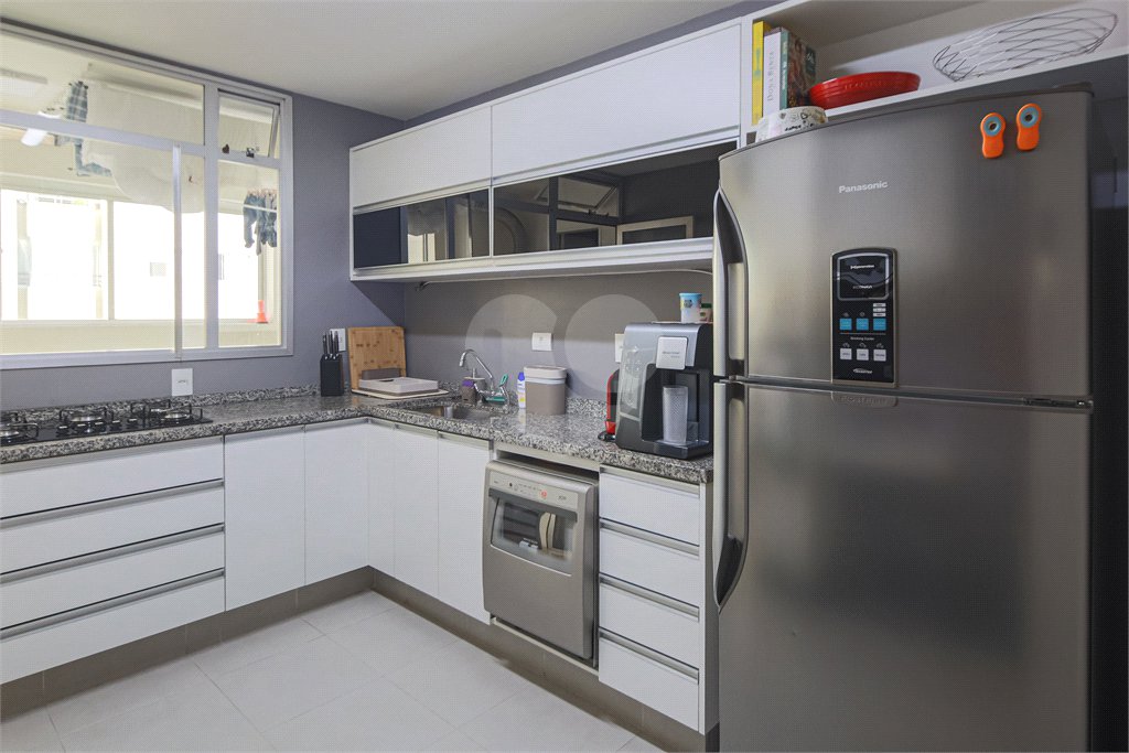 Apartamento à venda com 3 quartos, sendo 1 suíte, em Brooklin, São Paulo, SP