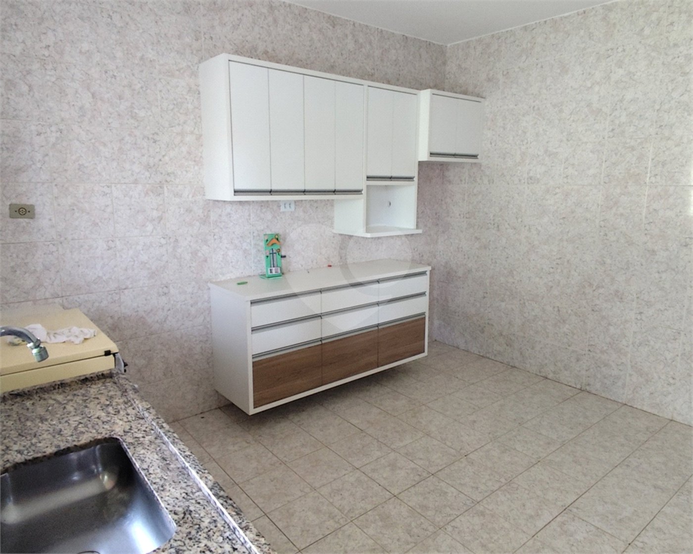 Chácara para alugar com 3 quartos em Chácara Alvorada, Indaiatuba, SP