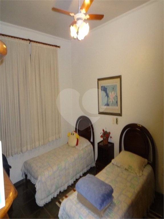 Casa à venda com 4 quartos, sendo 2 suítes,  no condomínio Acmti - Colinas do Mosteiro, Terras de Itaici e Recanto dos Pássaros, Indaiatuba - SP