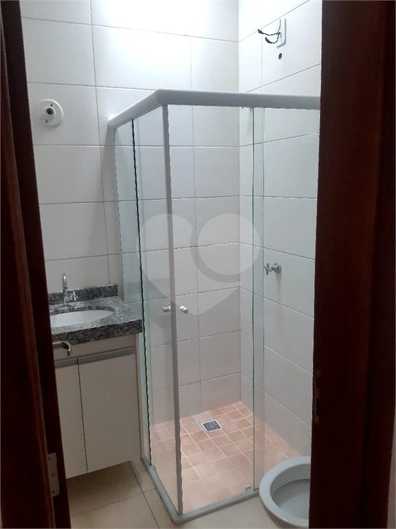 Sobrado à venda com 2 suítes em Jardim Nely, Indaiatuba, SP