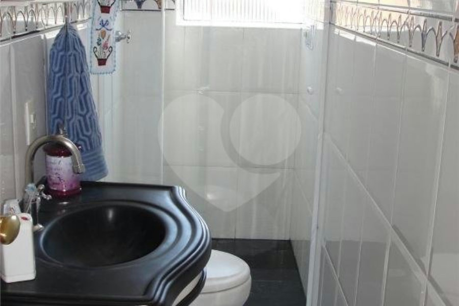 Apartamento à venda com 3 quartos, sendo 1 suíte,  em Santana, São Paulo, SP