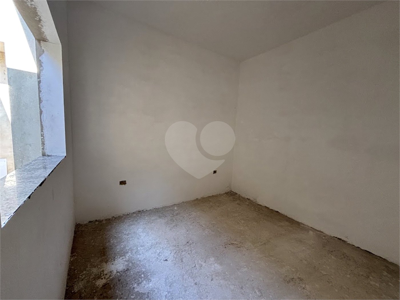 Casa de Vila à venda com 2 quartos, sendo 1 suíte, em Jardim Novo Horizonte, Sorocaba, SP