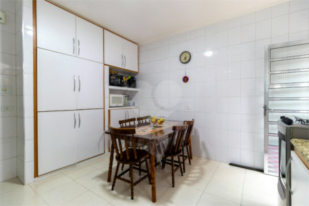 Sobrado à venda com 3 quartos em Vila Gomes Cardim, São Paulo, SP