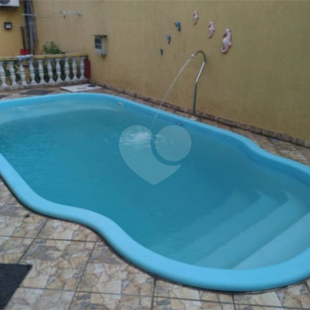 Casa à venda com 4 quartos, sendo 1 suíte, em Cidade Kemel, Poá, SP