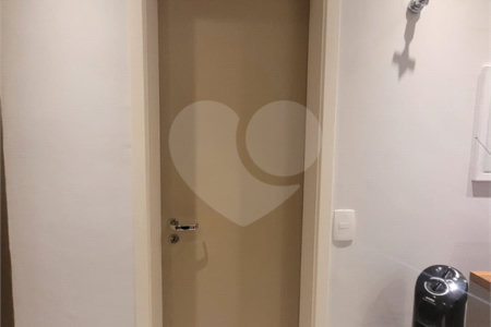Sala comercial para locação no Paraíso
