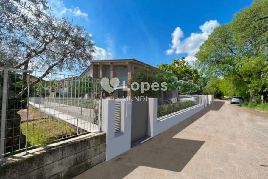 Casa com 2 quartos à venda em Verona, Itália – Condomínio com 4 moradias
