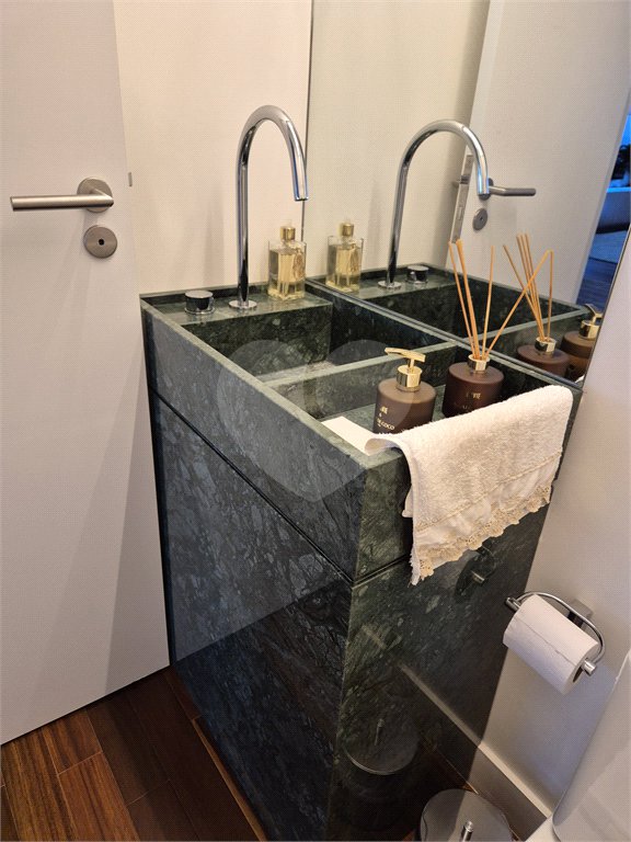 Apartamento à venda com 3 suítes em Santana, São Paulo, SP