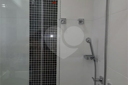 Apartamento à venda com 3 quartos, sendo 1 suíte,  no Centro, Mogi das Cruzes, SP