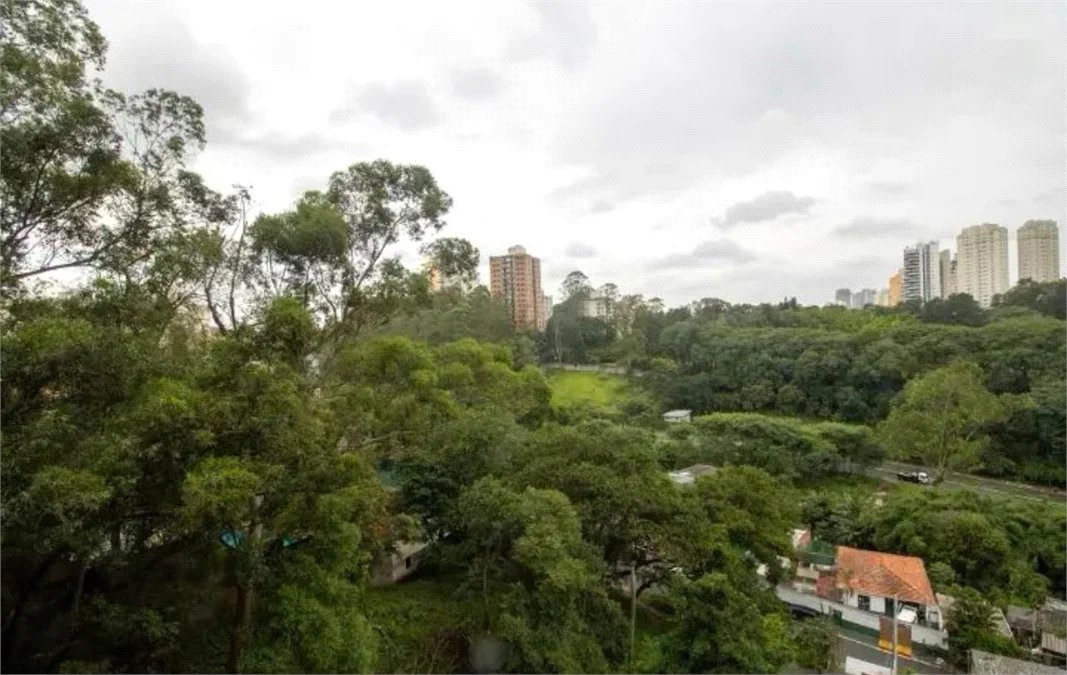 Apartamento à venda com 3 quartos, sendo 1 suíte,  em Jardim Ampliação, São Paulo, SP