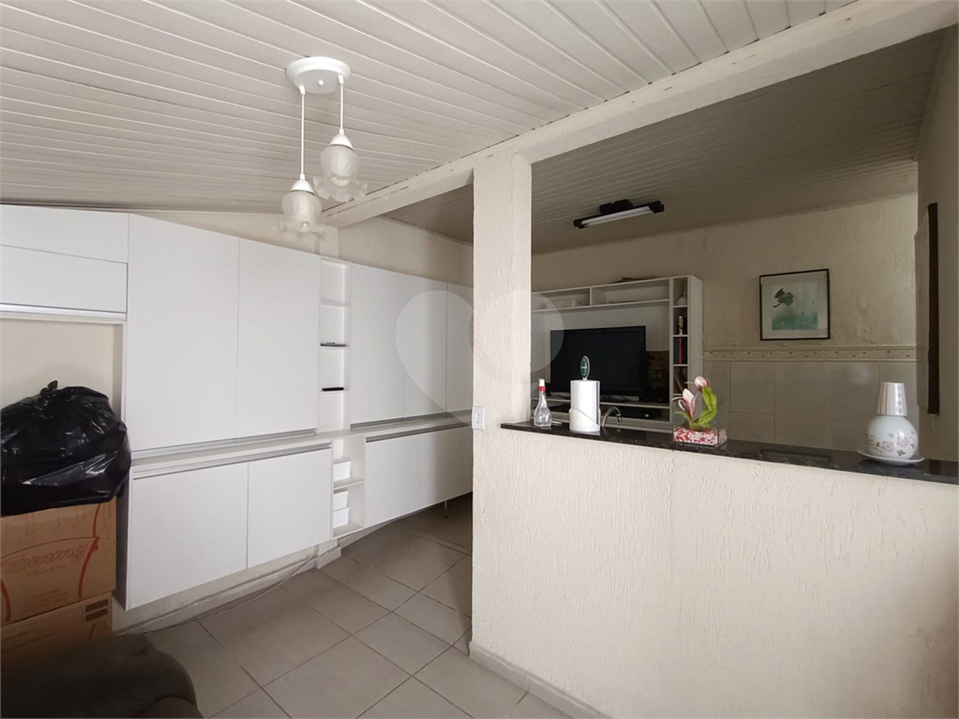 Casa à venda com 4 quartos, sendo 1 suíte,  em Jardim Armênia, Mogi das Cruzes, SP