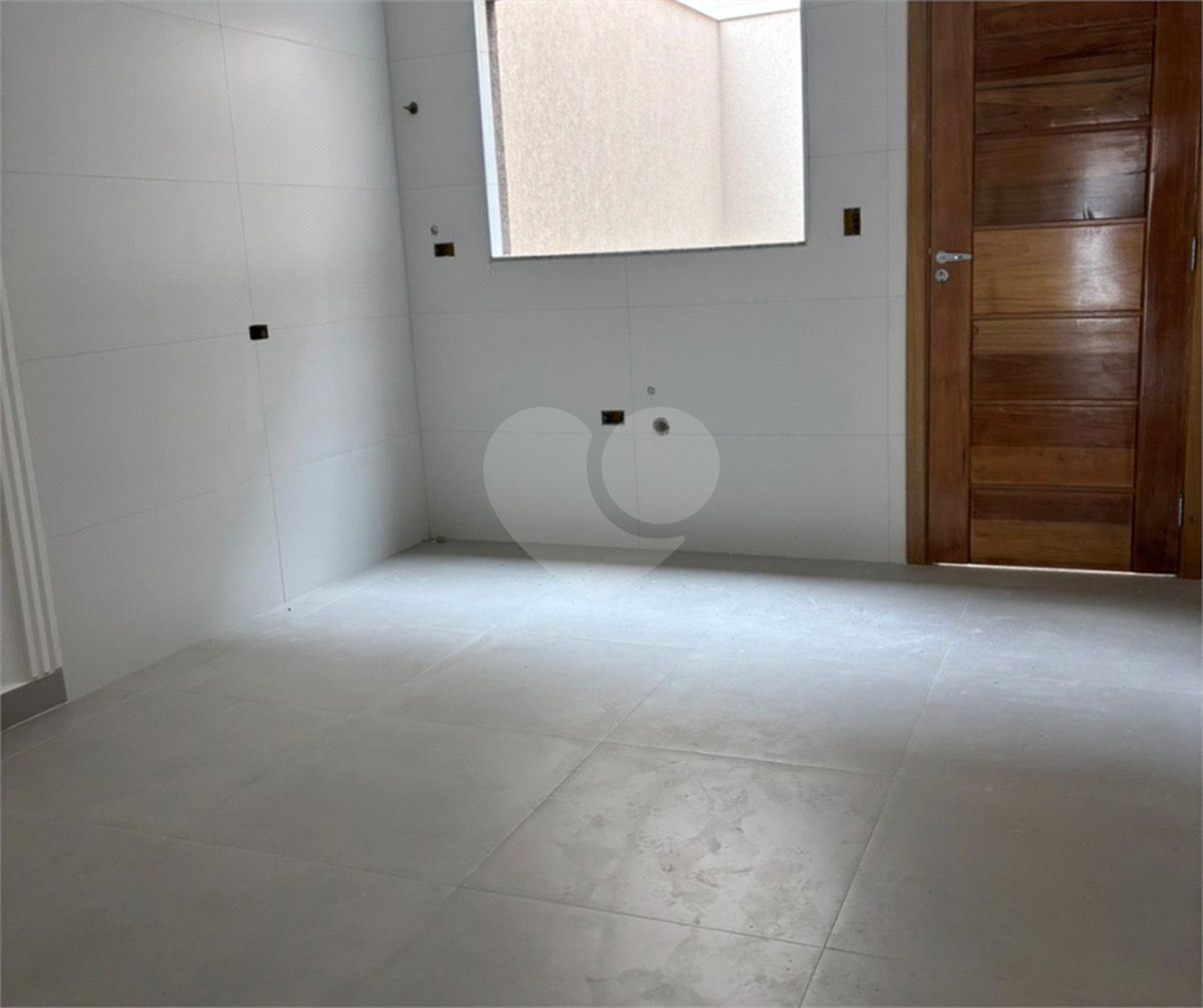 Sobrado à venda com 3 quartos, sendo 1 suíte, em Vila Nova Cachoeirinha, São Paulo, SP