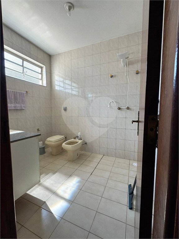 Casa à venda com 4 quartos, sendo 1 suíte,  em Vila Romão, Salto, SP