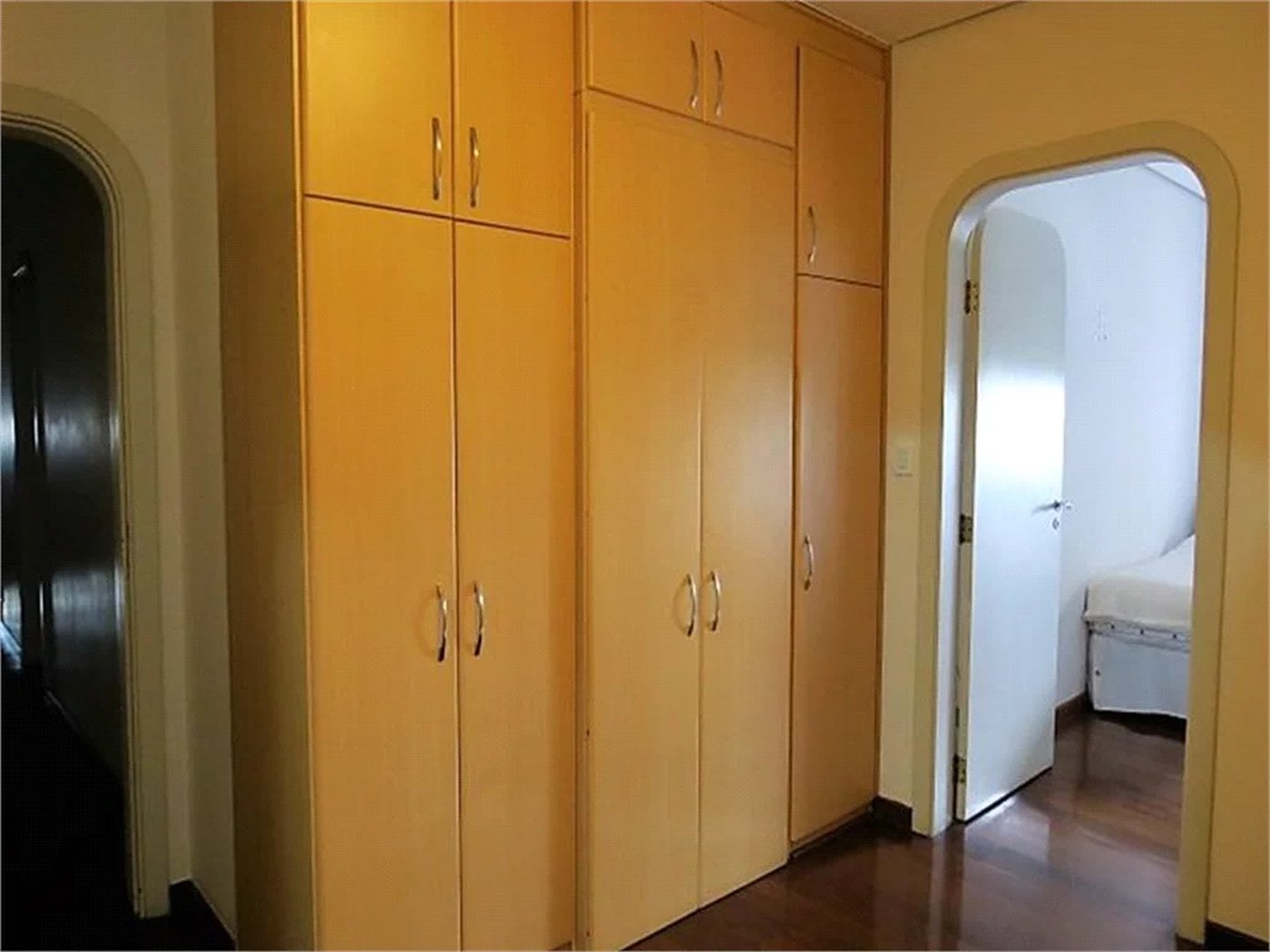 Apartamento à venda com 4 suítes em Vila Suzana, São Paulo, SP