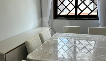 Casa à venda com 3 quartos, sendo 1 suíte,  no condomínio Residencial Morada do Horto, São Paulo - SP