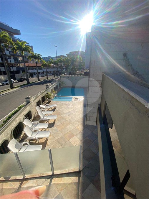 Apartamento à venda com 3 quartos, sendo 1 suíte,  em Vila Nova, Cabo Frio, RJ