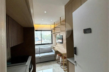 Studio à venda ou para alugar com 1 suíte em Vila Pompéia, São Paulo, SP