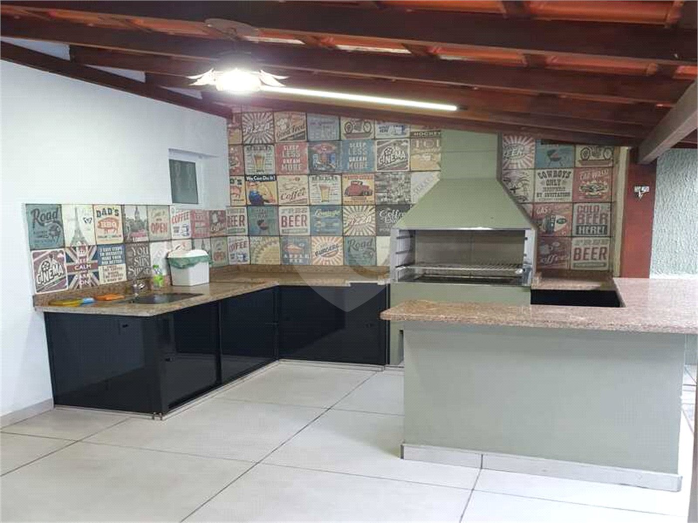 Sobrado à venda com 3 quartos em Parque São Lourenço, Indaiatuba, SP