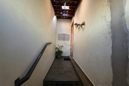 Sobrado 3 quartos 1 suíte centro