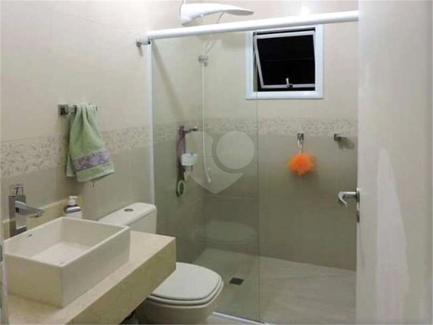 Casa de Alto Padrão à Venda e Locação - Condomínio Vila Verde
