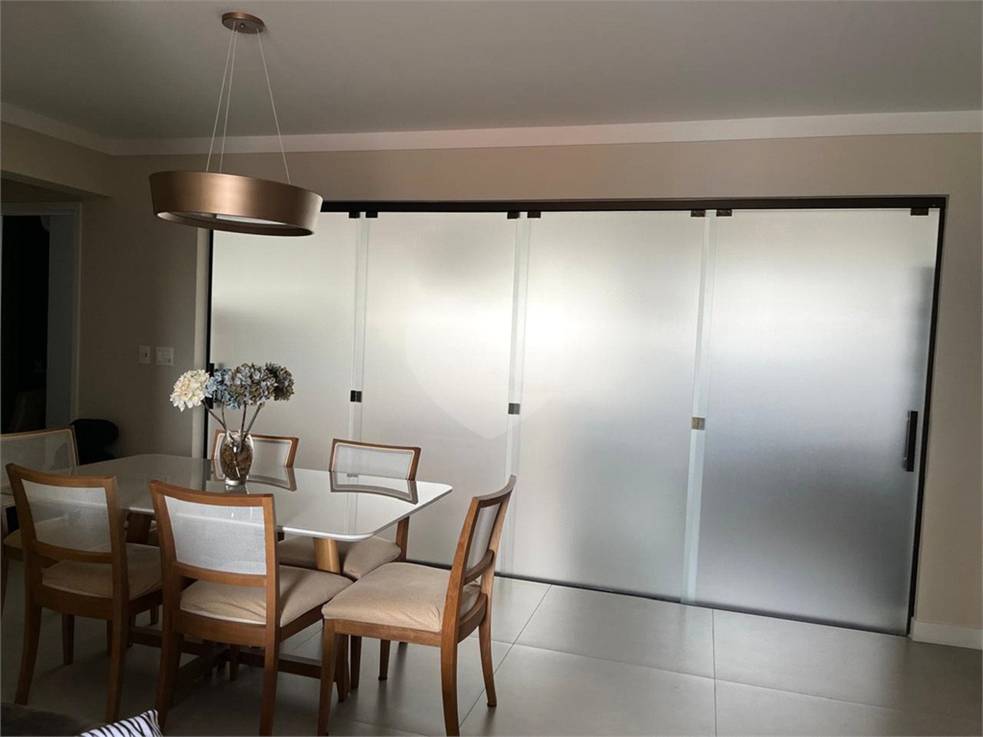 Apartamento à venda com 3 suítes em Vila Independência, Sorocaba, SP