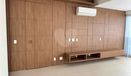 Apartamento à venda com 2 suítes em Jardim Morumbi, São Paulo, SP