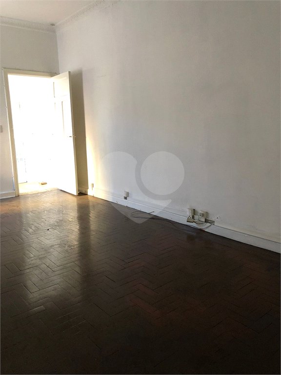 Casa à venda com 10 quartos em Santana, São Paulo, SP