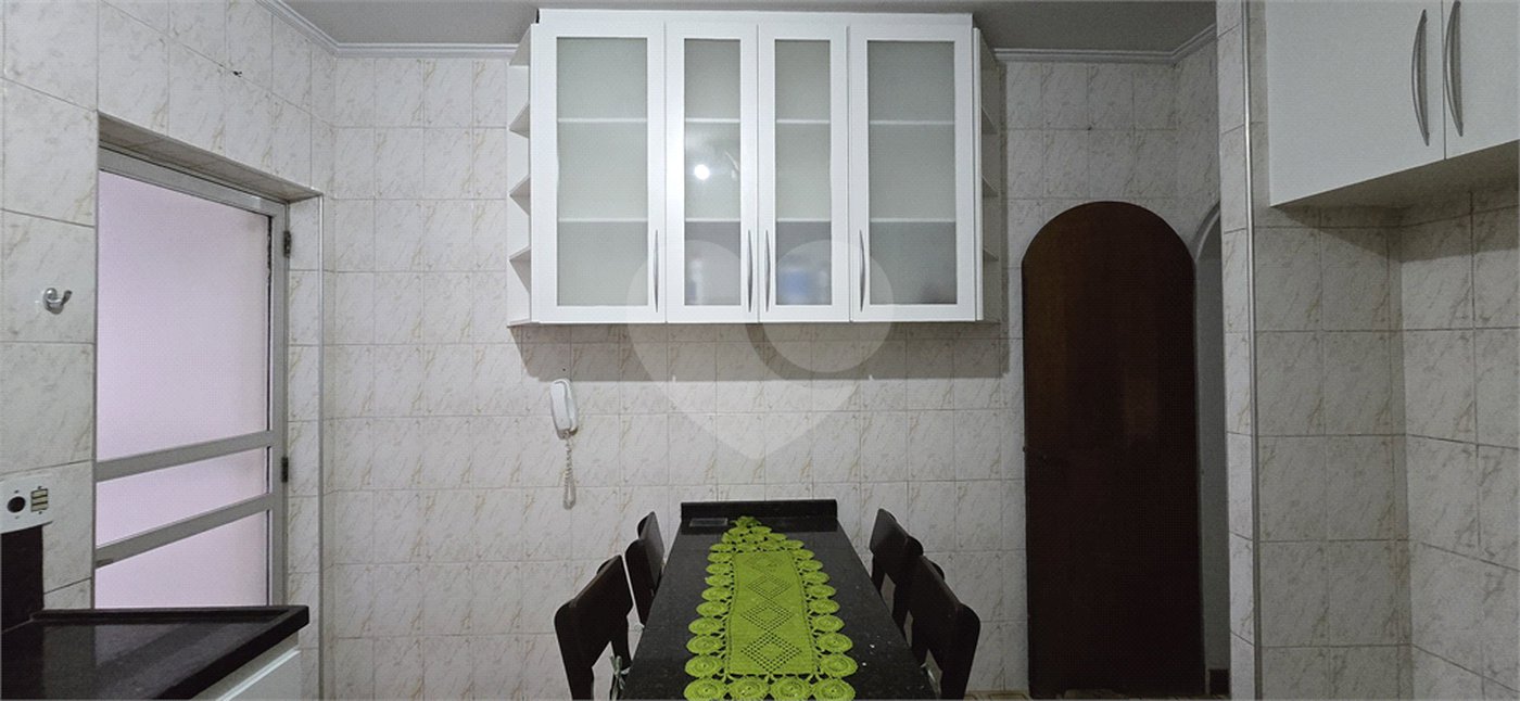 Casa à venda com 3 quartos, sendo 1 suíte, em Lar São Paulo, São Paulo, SP