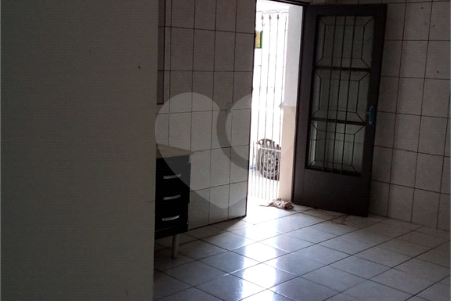 Sobrado à venda com 1 quarto em Tremembé, São Paulo, SP